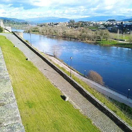 Rimino Salvatierra de Miño
